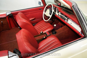 1971-Mercedes-280SL-Interior-1