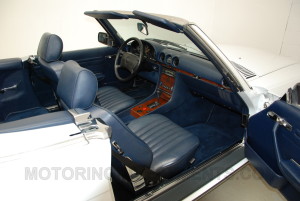 1989-mercedes-560sl-interior-3