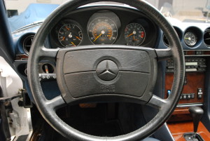 1989-mercedes-560sl-interior-4