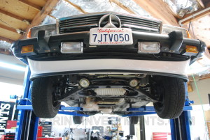 Mercedes 560SL original undercarriage