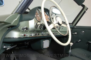1959-Mercedes-190SL-35