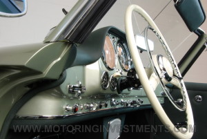 1959-Mercedes-190SL-36